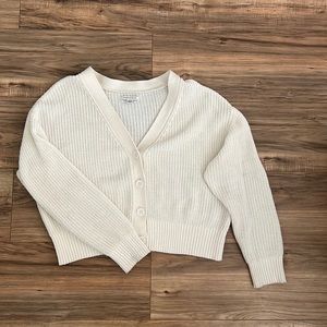 American Eagle button up cardigan sweater